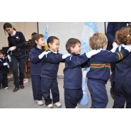 Festejos por el Día de la Bandera con los niños de Jardín